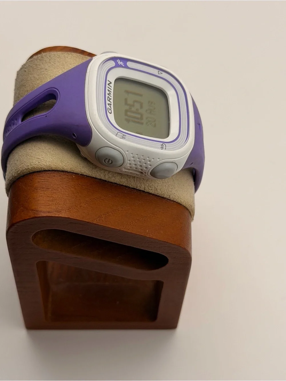 Garmin Forerunner 10, Charger included, Purple/White, very good, Tested